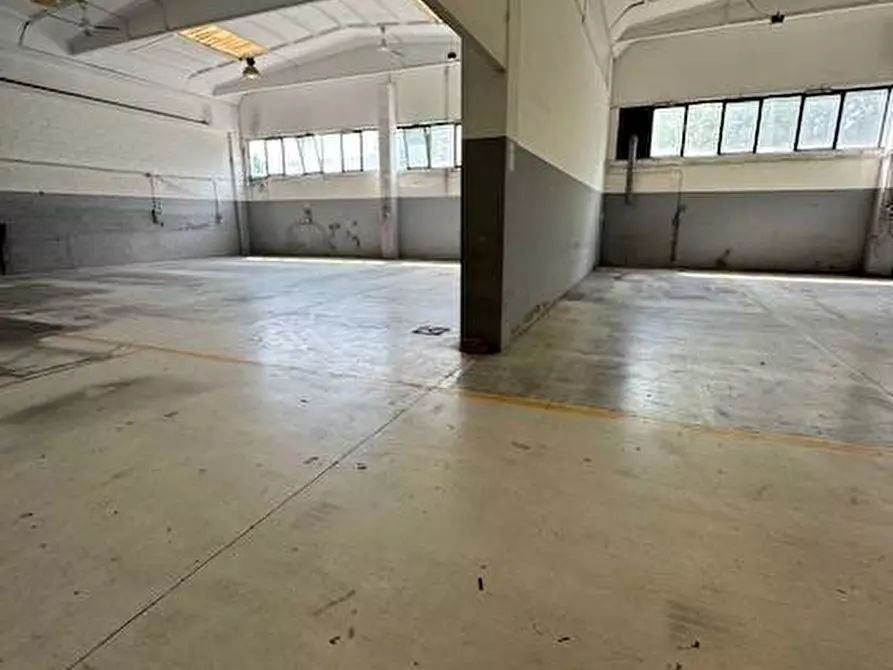 Immagine 27 di Capannone industriale in vendita  in Via Einaudi 15 a Pero