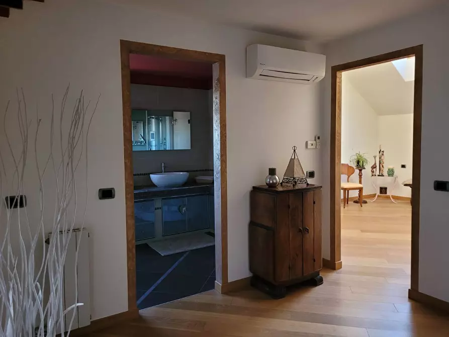 Immagine 24 di Appartamento in vendita  in VIA SAN BERNARDO 45 a Bernate Ticino