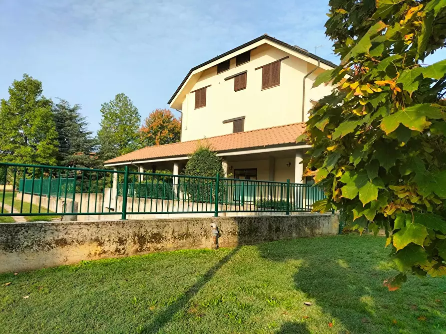 Immagine 47 di Appartamento in vendita  in VIA SAN BERNARDO 45 a Bernate Ticino