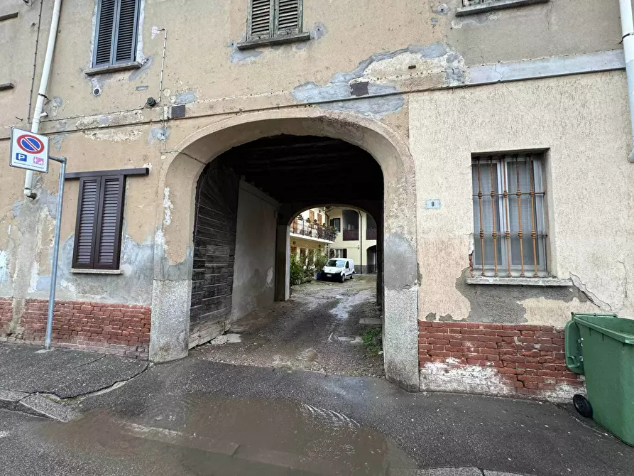 Immagine 10 di Appartamento in vendita  in via Volturno 8 a Busto Arsizio