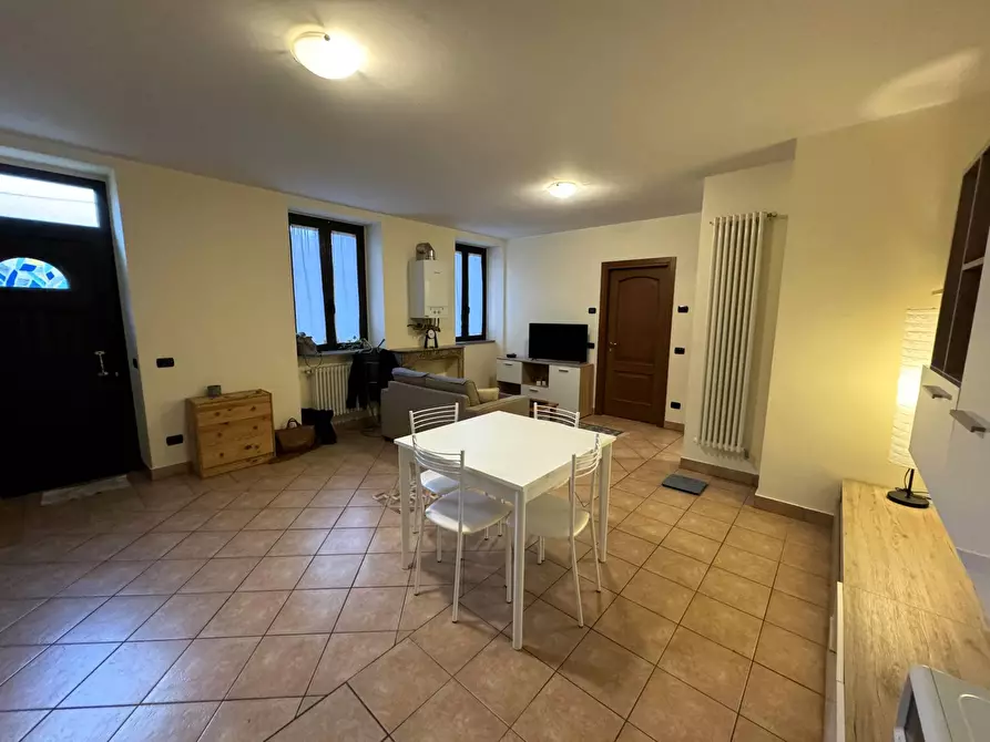 Immagine 18 di Appartamento in vendita  in via Volturno 8 a Busto Arsizio