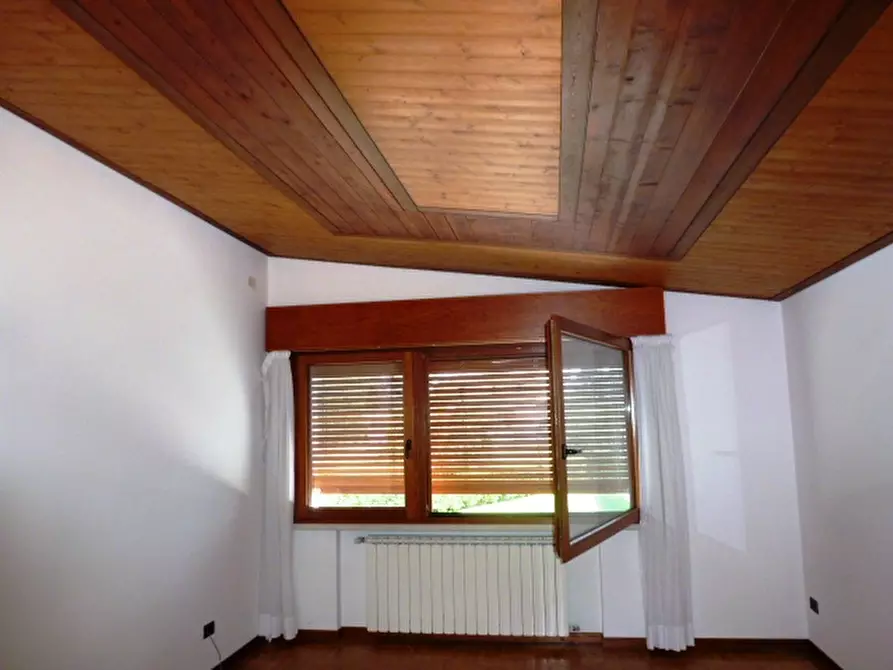Immagine 24 di Villa in affitto  in via postumia a Treviso