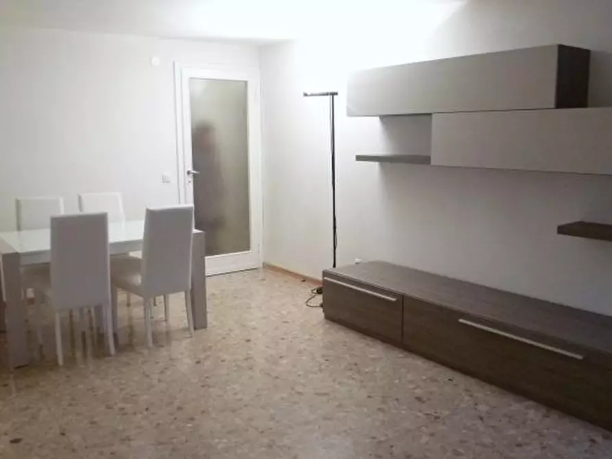 Immagine 12 di Appartamento in affitto  in porta ss. quaranta a Treviso