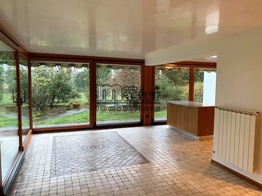 Immagine 17 di Villa in affitto  in via postumia a Treviso