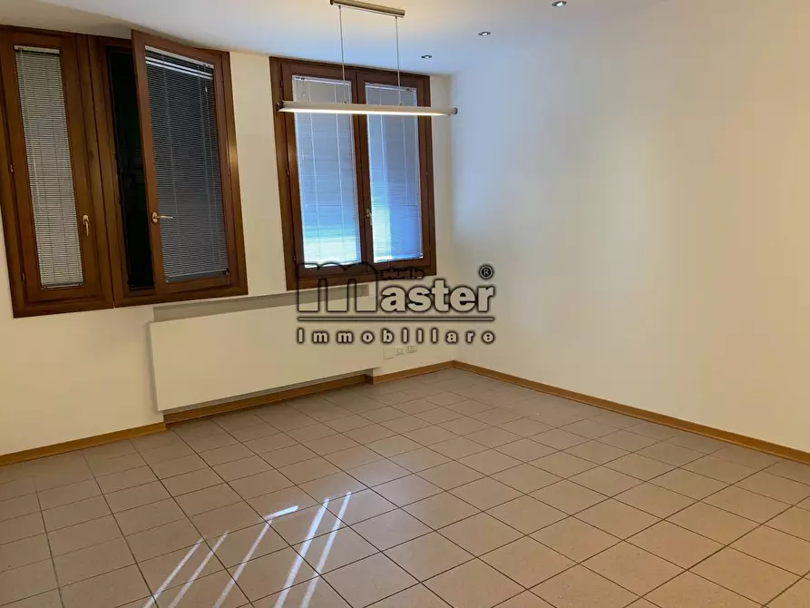 Immagine 8 di Ufficio in affitto  in Piazza dei Signori a Treviso