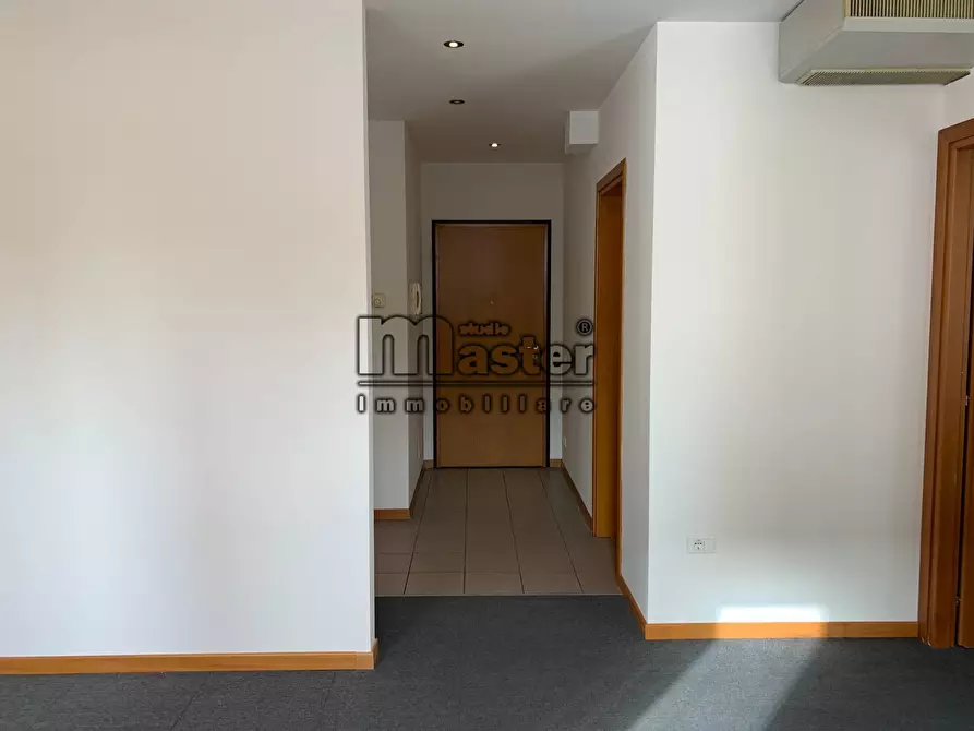 Immagine 4 di Ufficio in affitto  in Piazza dei Signori a Treviso