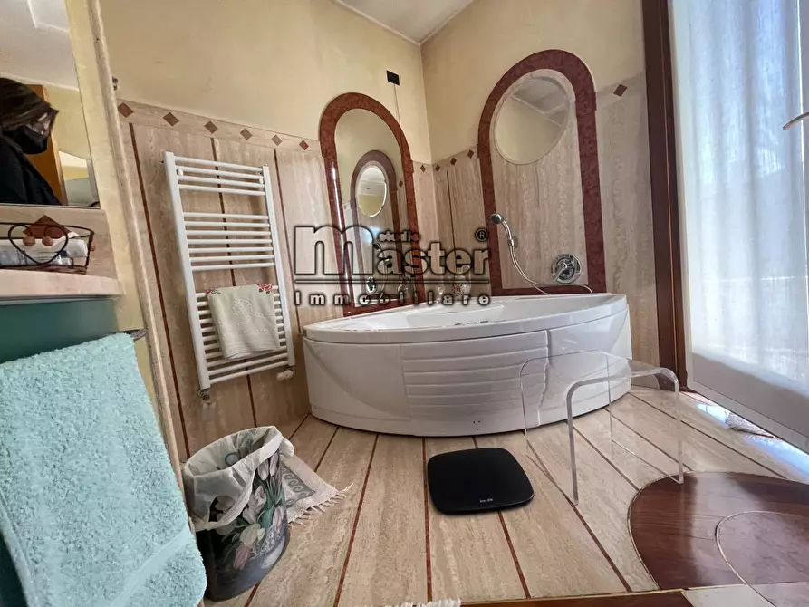 Immagine 12 di Villa in vendita  in via gramsci a Preganziol