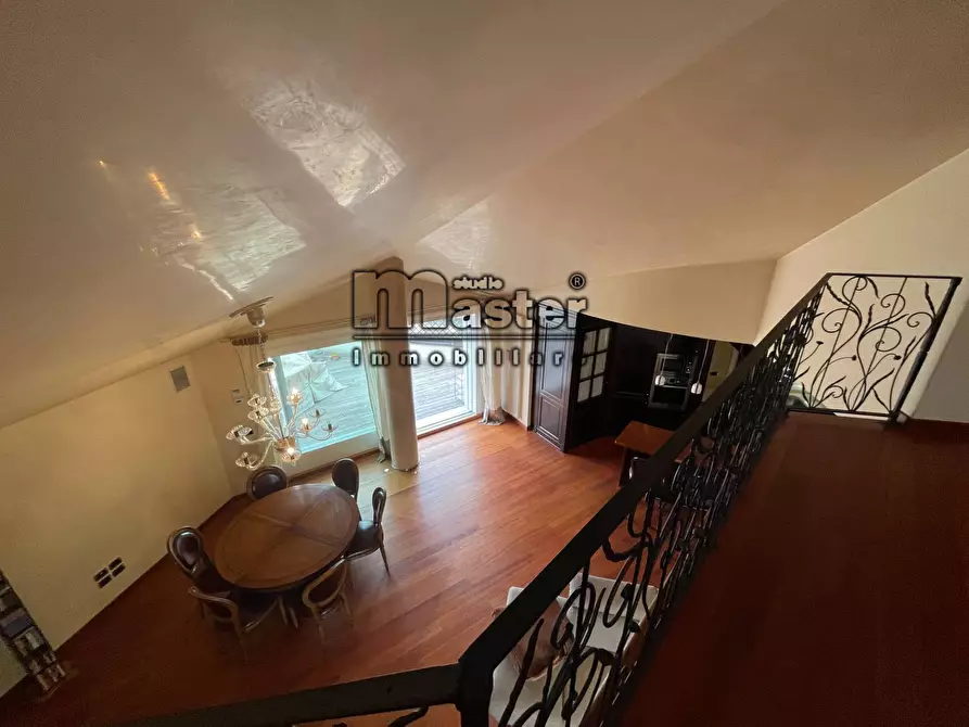 Immagine 38 di Attico in vendita  in piazza duomo 1 a Treviso