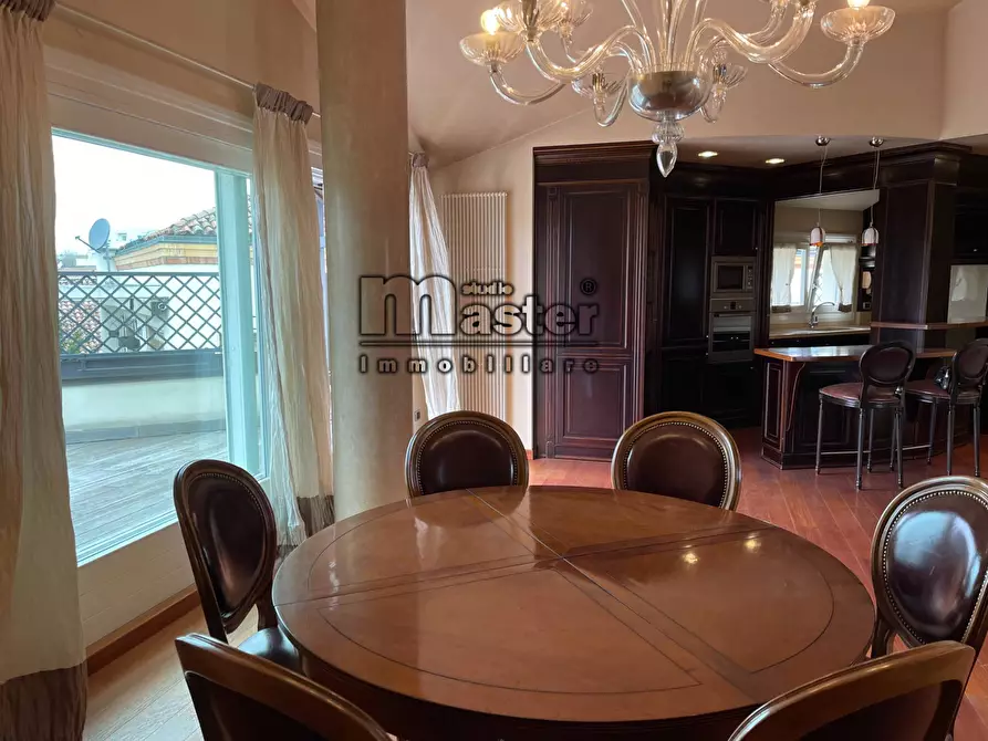 Immagine 46 di Attico in vendita  in piazza duomo 1 a Treviso