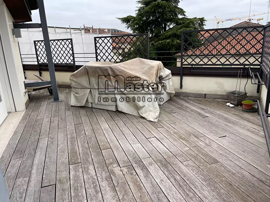 Immagine 49 di Attico in vendita  in piazza duomo 1 a Treviso