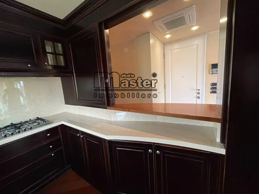 Immagine 54 di Attico in vendita  in piazza duomo 1 a Treviso