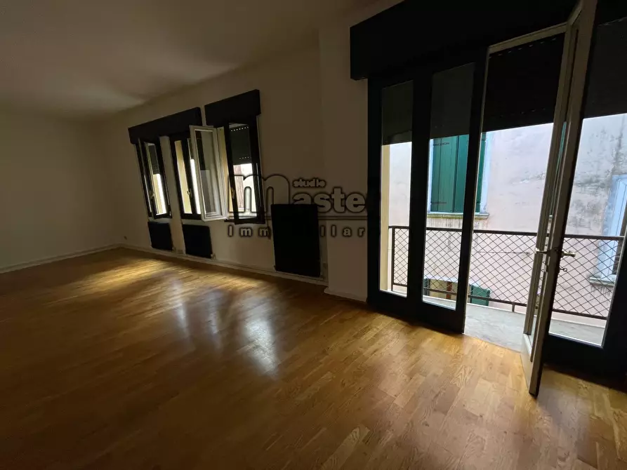 Immagine 3 di Ufficio in affitto  in corso del popolo 44 a Treviso