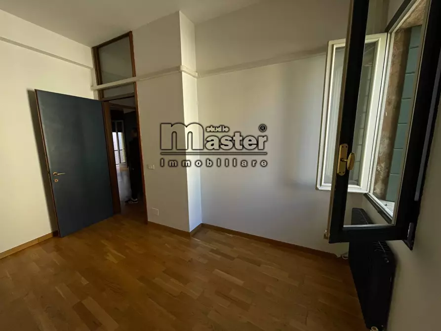 Immagine 11 di Ufficio in affitto  in corso del popolo 44 a Treviso