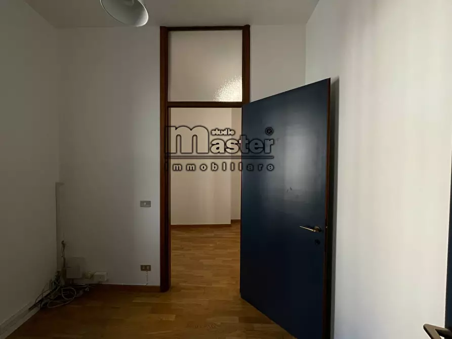 Immagine 20 di Ufficio in affitto  in corso del popolo 44 a Treviso