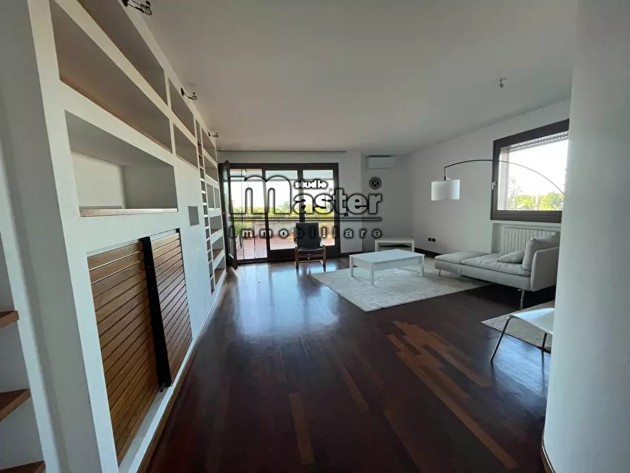 Immagine 6 di Attico in vendita  in via santa bona a Treviso