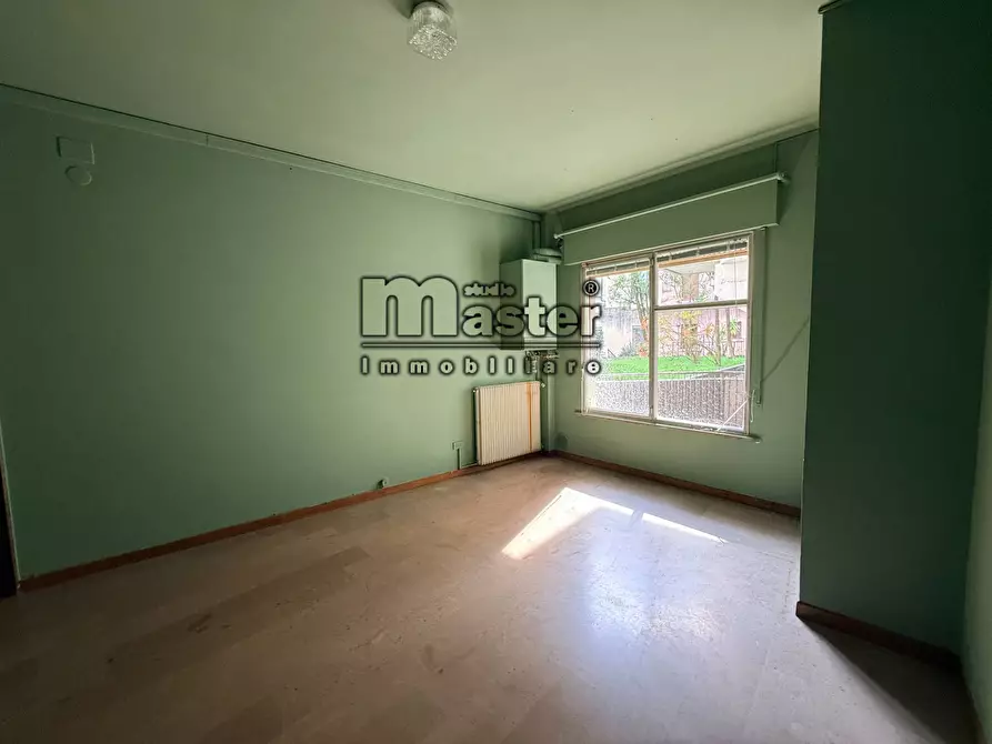 Immagine 4 di Ufficio in vendita  a Treviso