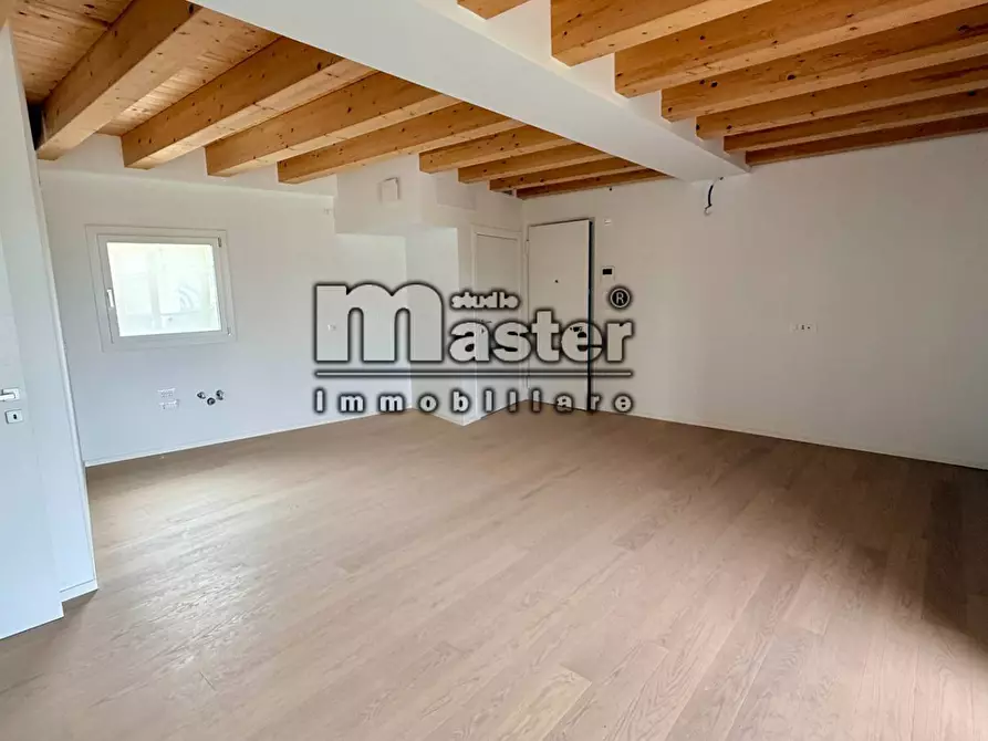 Immagine 4 di Appartamento in vendita  in viale luzzatti a Treviso