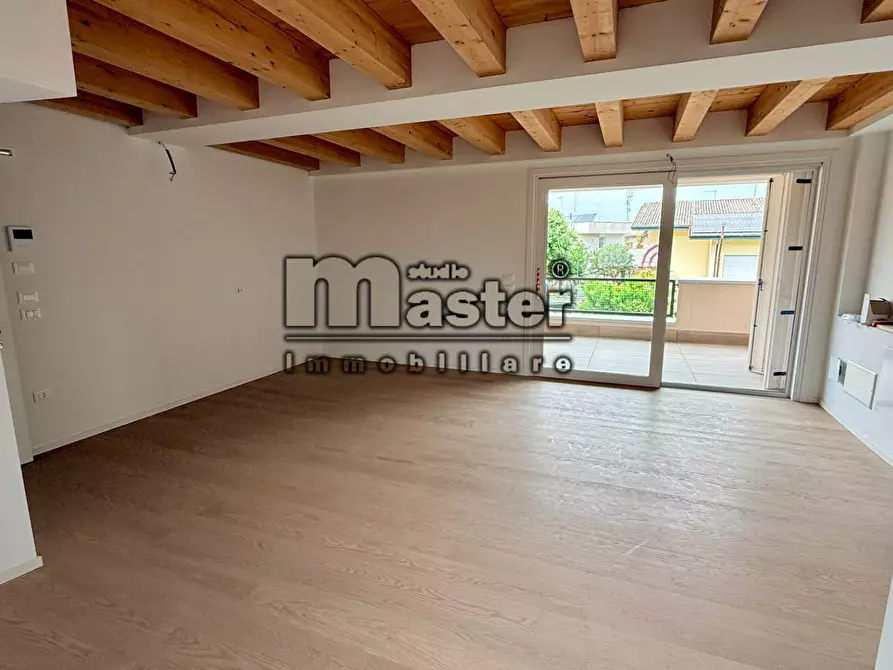 Immagine 13 di Appartamento in vendita  in viale luzzatti a Treviso