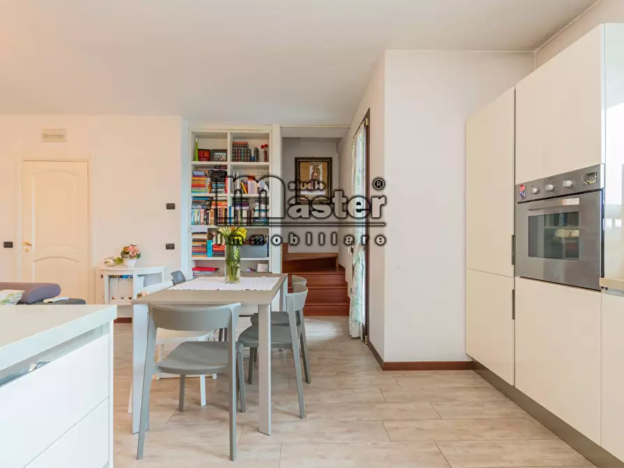 Immagine 9 di Appartamento in vendita  in via s. angelo a Treviso