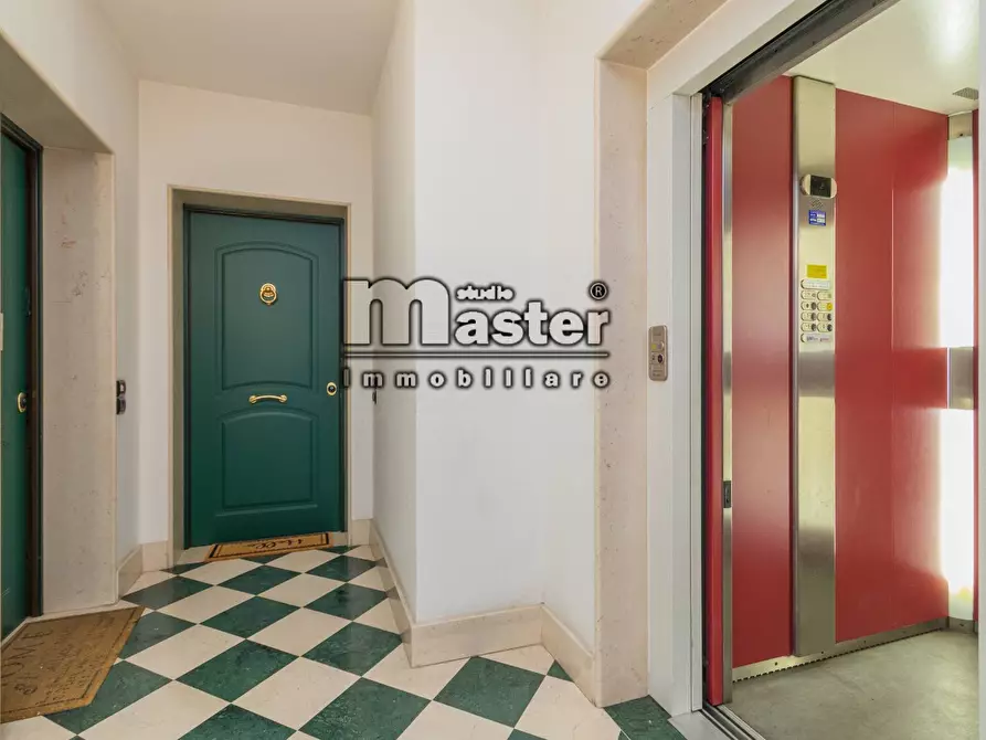 Immagine 31 di Appartamento in vendita  in via s. angelo a Treviso