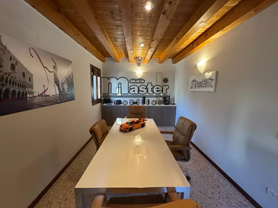 Immagine 3 di Ufficio in affitto  in via sant'angelo a Treviso