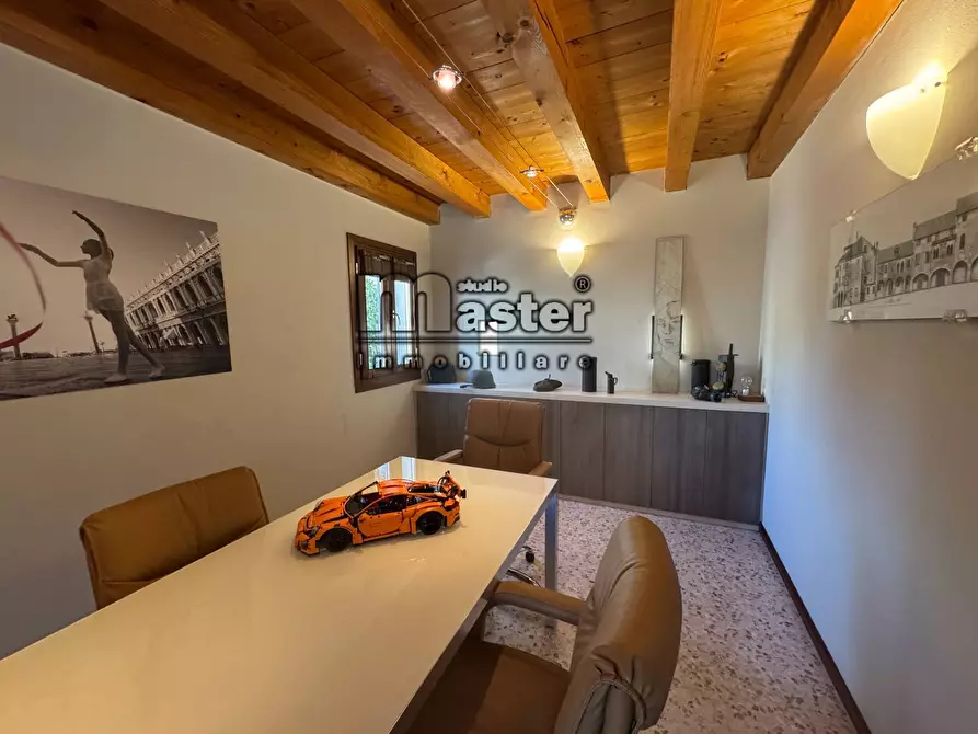 Immagine 5 di Ufficio in affitto  in via sant'angelo a Treviso