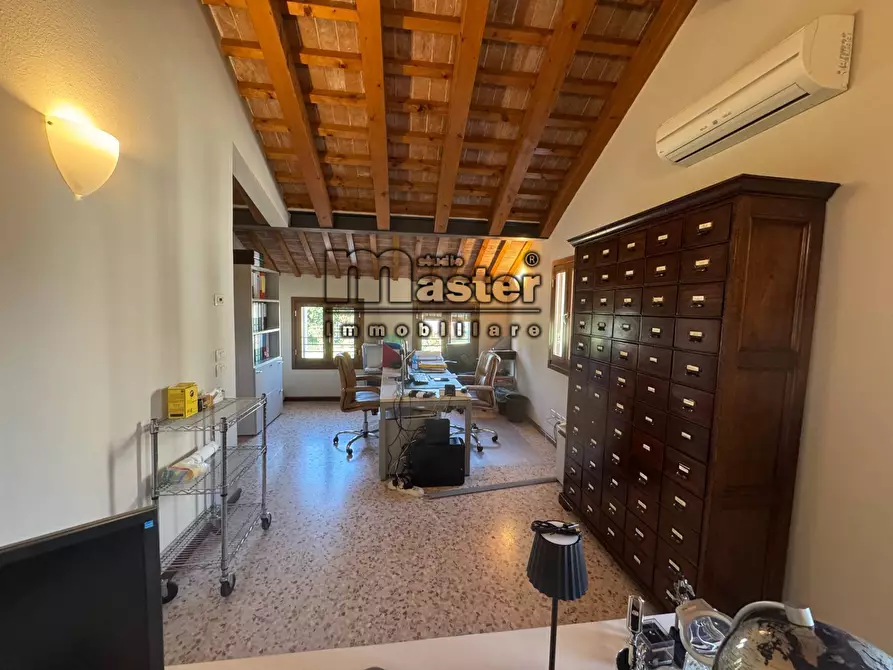 Immagine 16 di Ufficio in affitto  in via sant'angelo a Treviso