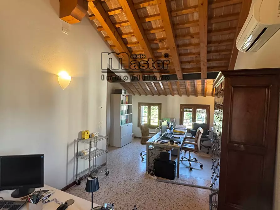Immagine 17 di Ufficio in affitto  in via sant'angelo a Treviso