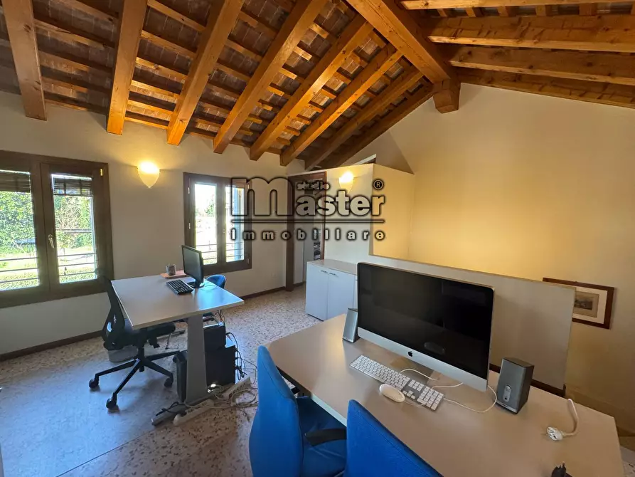 Immagine 19 di Ufficio in affitto  in via sant'angelo a Treviso