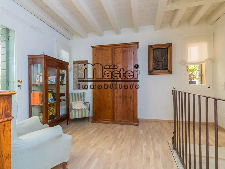 Immagine 7 di Appartamento in vendita  in piazza pio x a Treviso