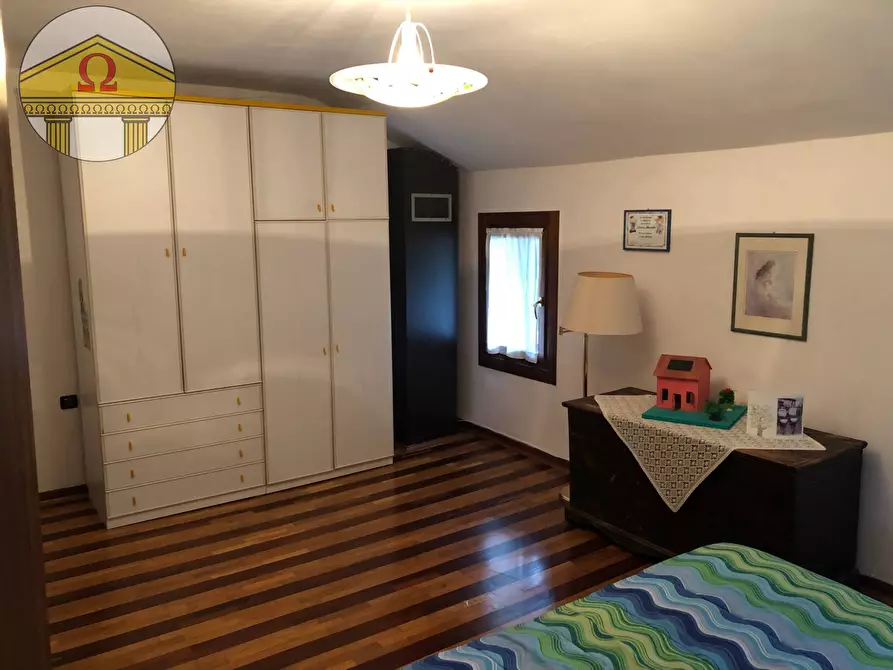 Immagine 7 di Rustico / casale in vendita  a Spresiano