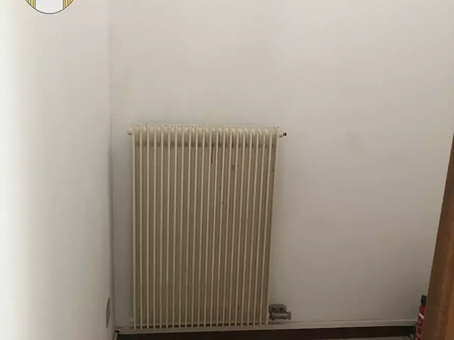 Immagine 7 di Negozio in vendita  a Spresiano