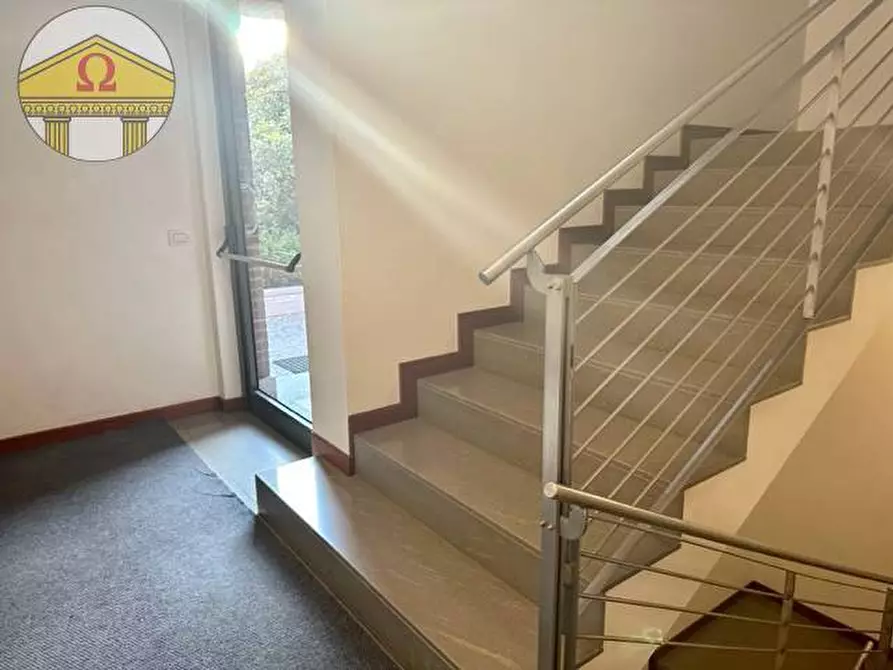 Immagine 9 di Ufficio in affitto  a Miane