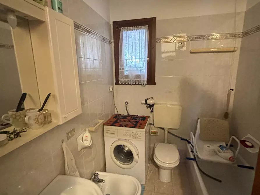 Immagine 5 di Appartamento in vendita  a Treviso