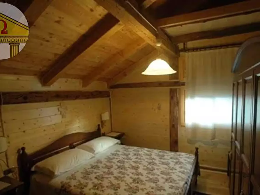 Immagine 1 di Villa in vendita  a Val Di Zoldo