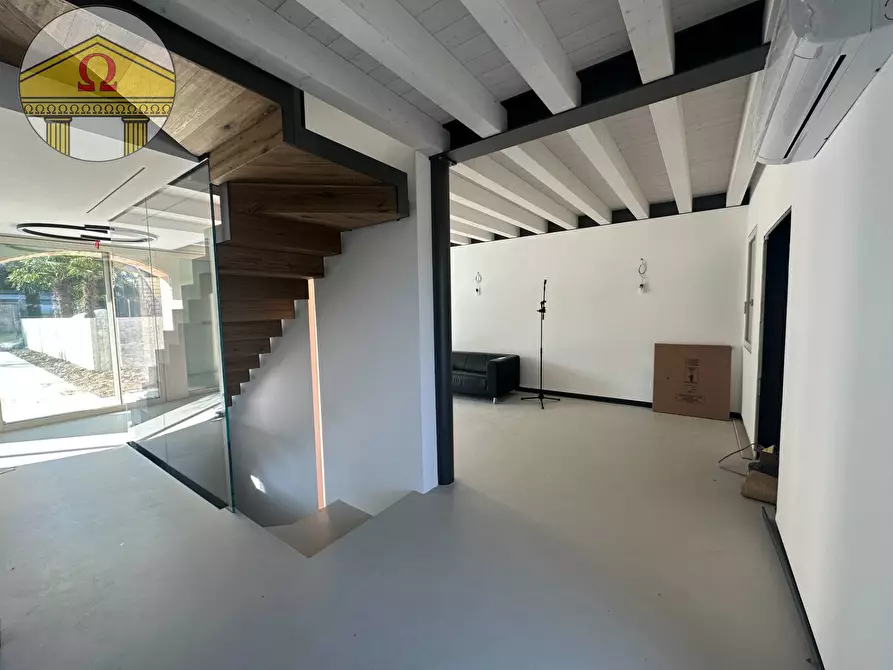 Immagine 3 di Casa semindipendente in vendita  a Miane