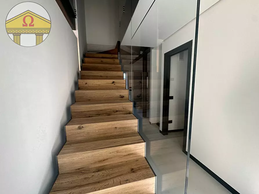 Immagine 5 di Casa semindipendente in vendita  a Miane