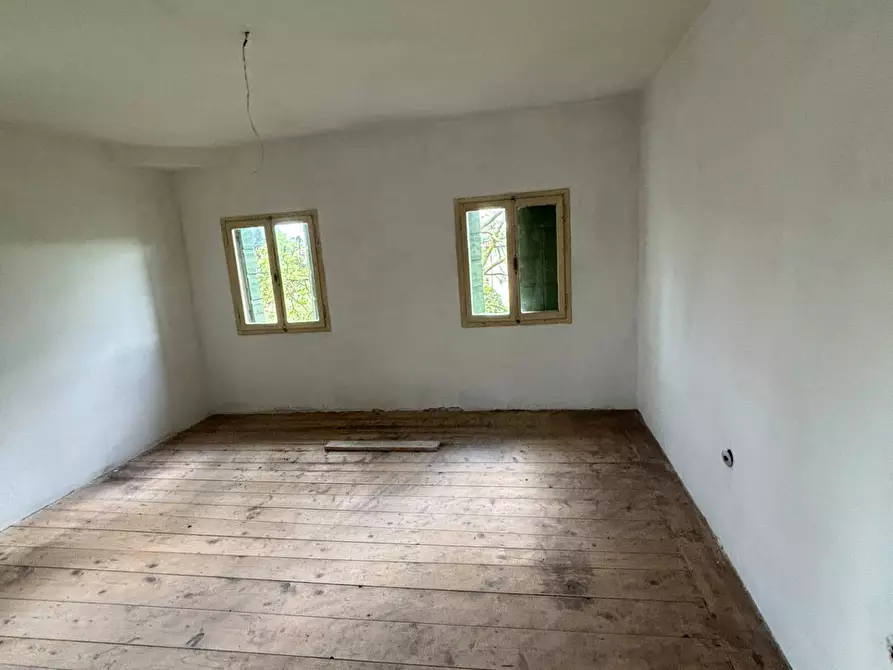 Immagine 5 di Villa in vendita  a San Biagio Di Callalta