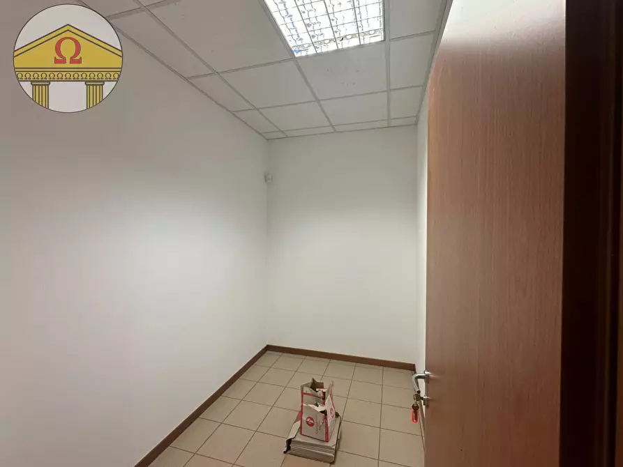 Immagine 6 di Laboratorio in vendita  a Treviso