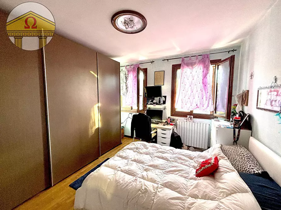 Immagine 2 di Casa semindipendente in vendita  a Nervesa Della Battaglia