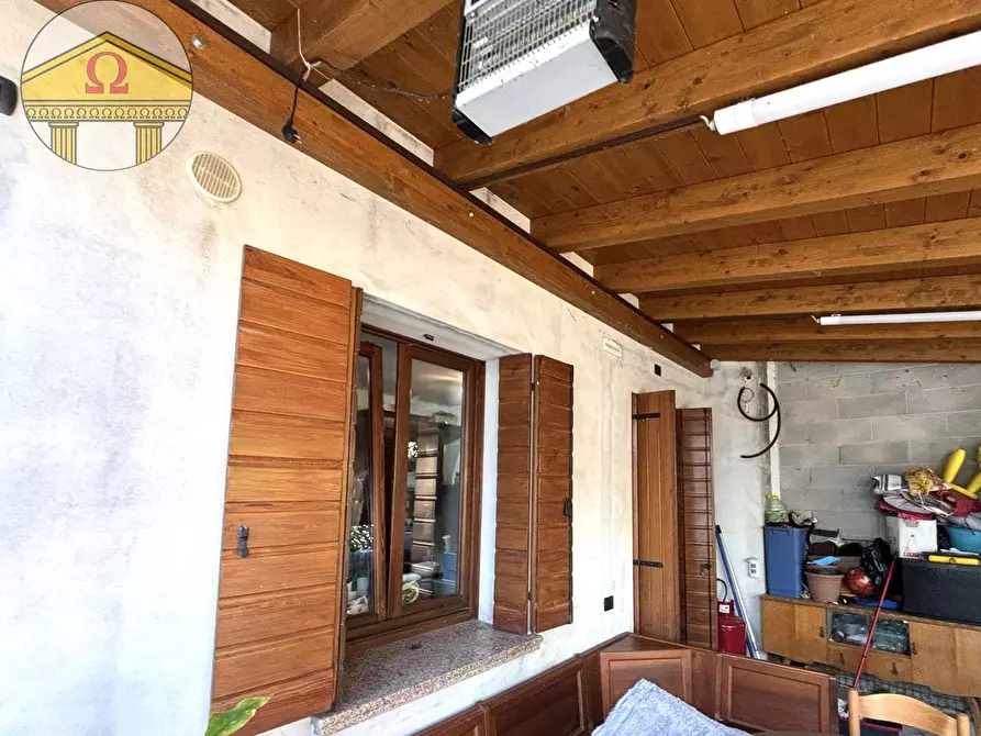 Immagine 9 di Casa semindipendente in vendita  a Nervesa Della Battaglia