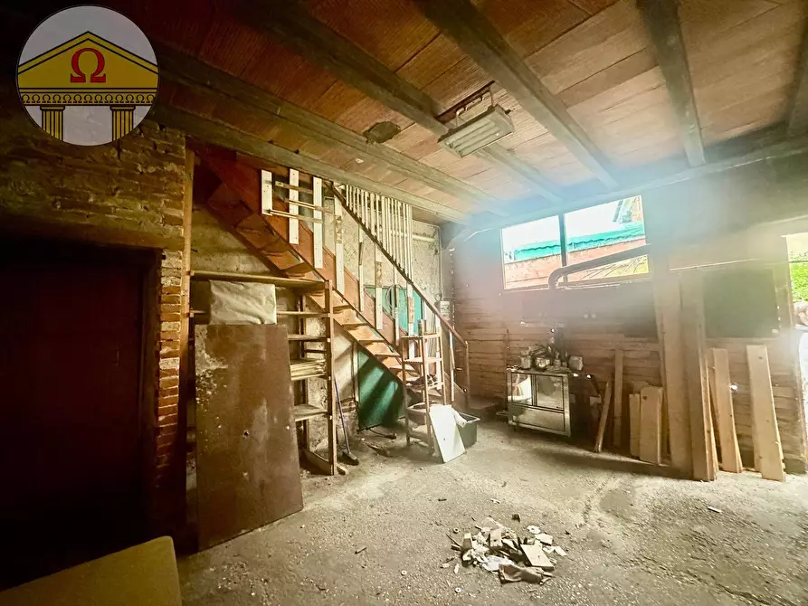 Immagine 2 di Casa semindipendente in vendita  a Giavera Del Montello