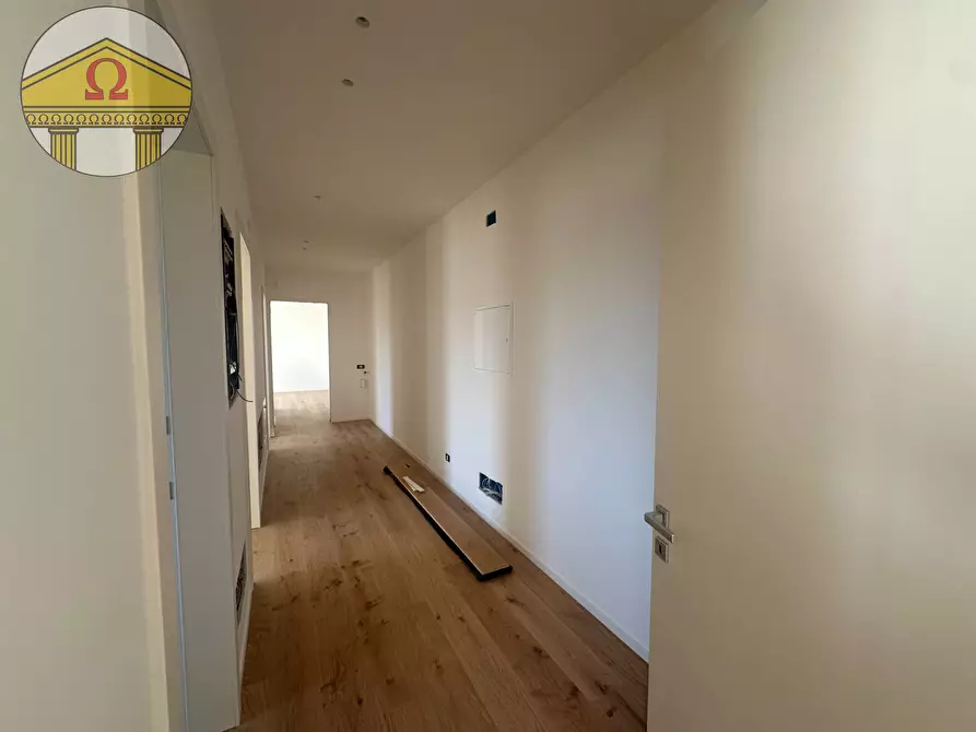 Immagine 8 di Appartamento in vendita  a Refrontolo