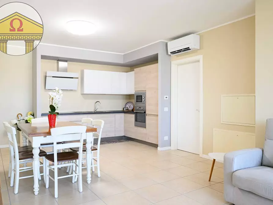 Immagine 6 di Appartamento in vendita  a Refrontolo