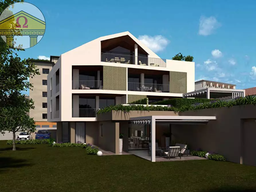 Immagine 7 di Attico in vendita  a Treviso