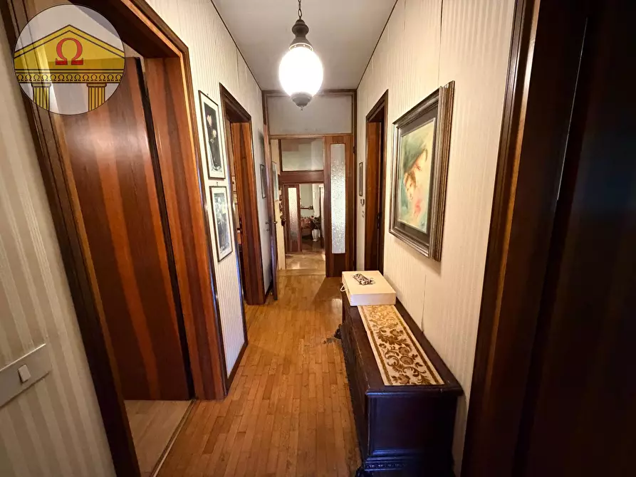 Immagine 14 di Villa in vendita  a Treviso