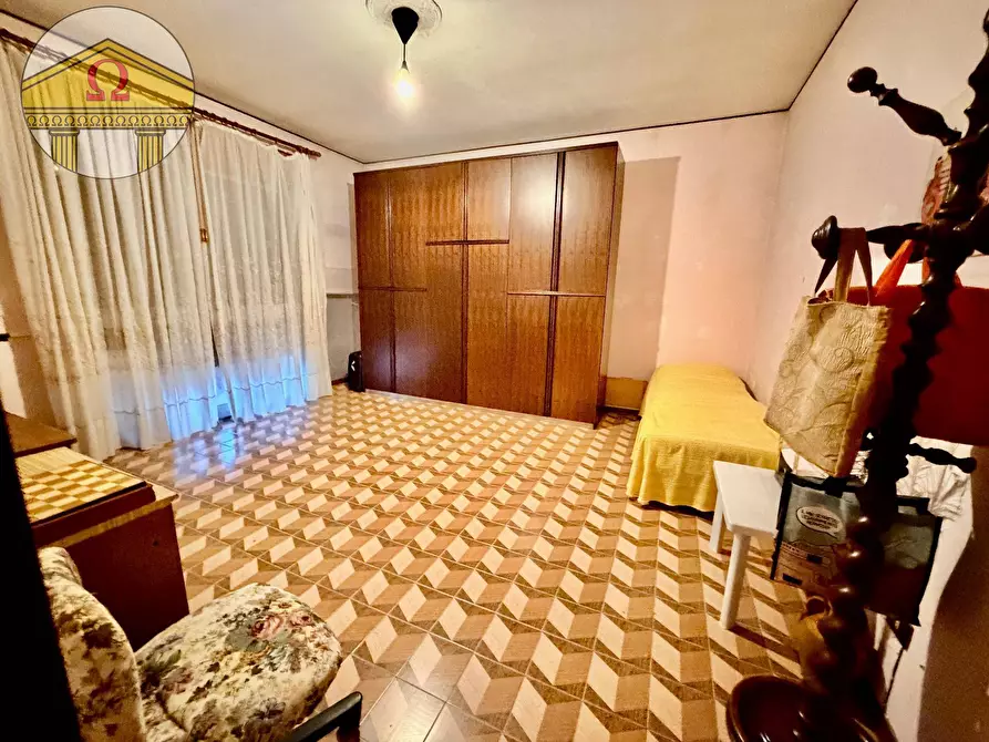 Immagine 19 di Villa in vendita  a Paese