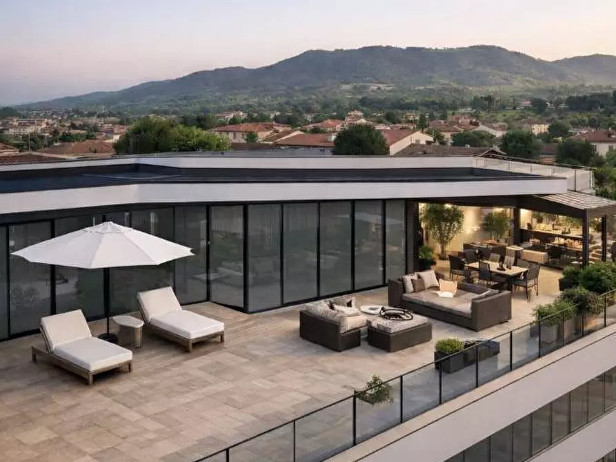 Immagine 1 di Ufficio in vendita  a Refrontolo