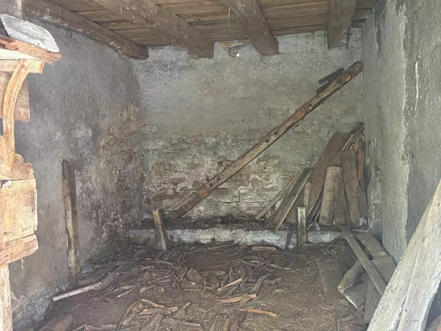 Immagine 18 di Rustico / casale in vendita  a Castellavazzo