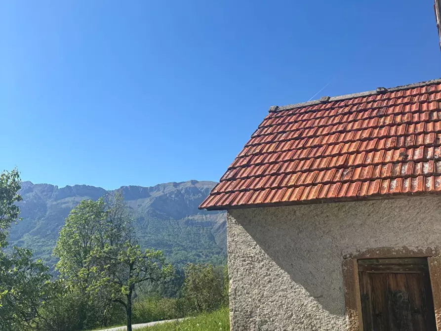 Immagine 9 di Rustico / casale in vendita  a Castellavazzo